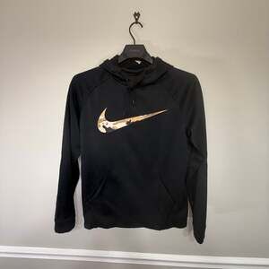 Nike Therma Camo Logo Hoodie 'Black' AR3114-010,